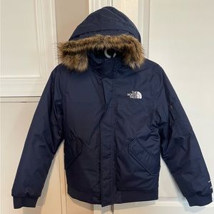 The North Face boys dryvent 600Gotham coat size 14/16. Faux fur hood. Down. Blue